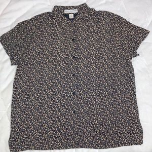 16 Josephine Chaus Floral Button Up